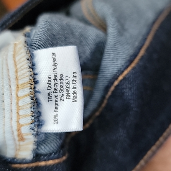 St John's Bay Denim Capri Pants - Picture 5 of 5